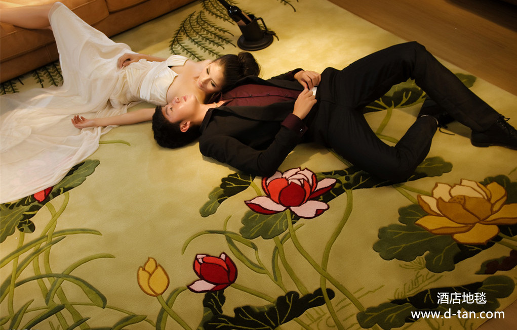 北京的春天又到了更换酒店地毯的时候了