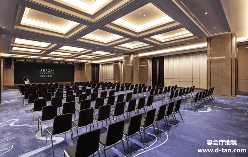 好的酒店地毯就应该买的时候心痛，但会越用越喜欢